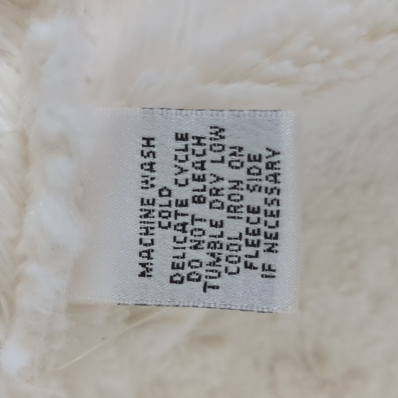 Valerie Stephens large coat Inv244 - Picture 7 of 8